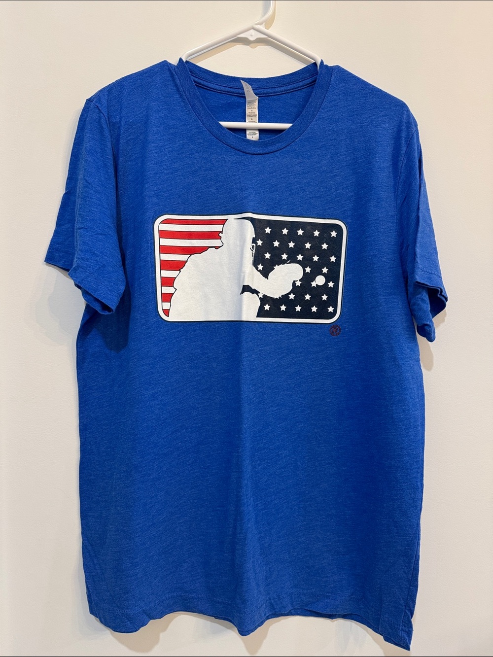 Blue Graphic Baseball T‑Shirt with American Flag Motif
